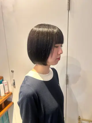 ショート カラー ナチュラル大人っぽい スタイル MAORIのヘアスタイル