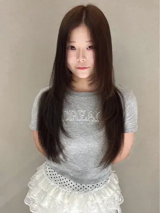 カラー 一宮 淚のヘアスタイル