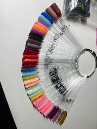 ネイル NAILSALON Tのネイルデザイン