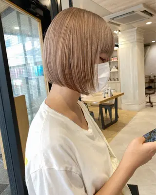 ミディアム カラー ブロンド/ミックス カラー三毛猫Kaiのヘアスタイル