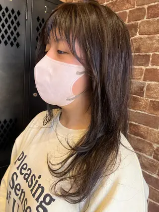 ミディアム カラー パーマ ヘアアレンジ メンズ キッズ ネイル マツエク・マツパ アイブロウ 久木原 ゆりのヘアスタイル