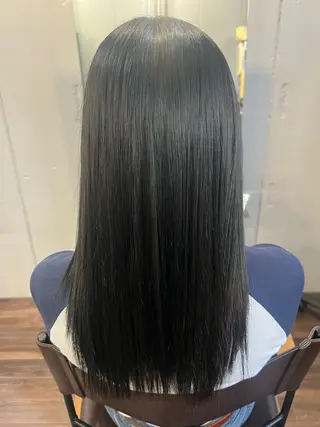 ロング カラー terra🌈大久保 睦美のヘアスタイル