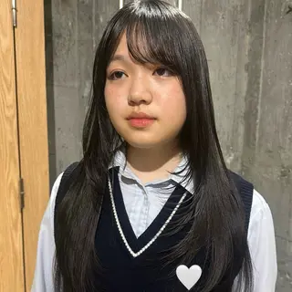 ロング 🤍ともえ🤍 /レイヤーカット🧸のヘアスタイル