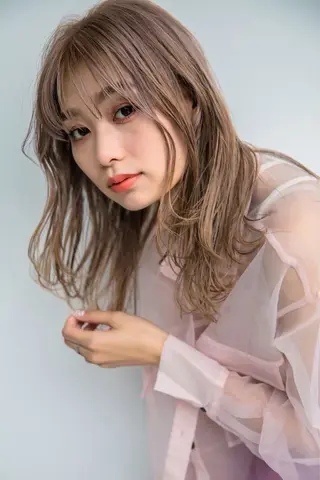 セミロング LAUREN 公式/大通のヘアスタイル