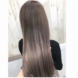 ロング Loob.TOKYO MIYA🌈のヘアスタイル