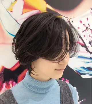 ショート パーマ 趙 英来のヘアスタイル