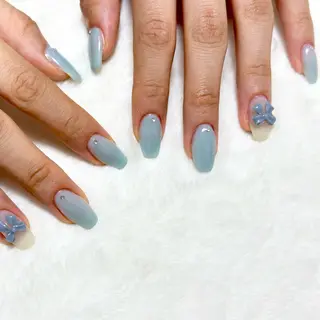 セミロング yuka ⭐︎のネイルデザイン
