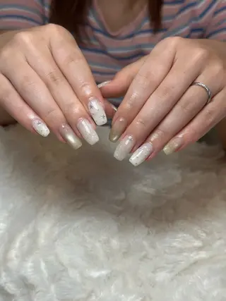 ネイル 全てパラベース💅 MIORA_琴乃のネイルデザイン
