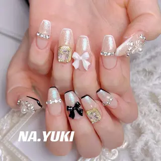 ネイル 🦋 Queenieのネイルデザイン