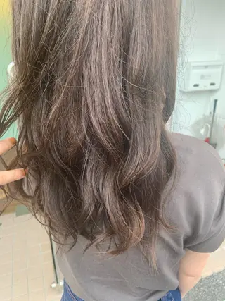 ミディアム カラー ヘアアレンジ KAORI/ 髪質改善ストレートのヘアスタイル