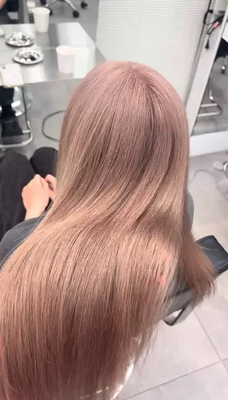 ロング カラー ハイトーン/ブリーチ 🤍Suzuka🤍のヘアスタイル