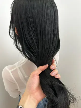 ロング カラー トレンド/顔まわり/ レイヤー/髪質改善のヘアスタイル