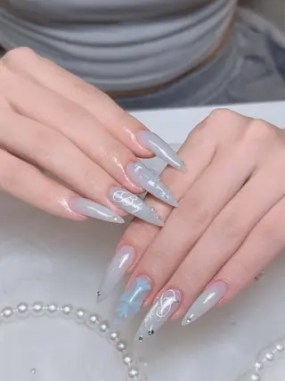 ネイル Eli Muse 新宿ネイルのネイルデザイン