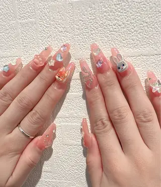 ネイル D-BEAUTY Nailsalonのネイルデザイン