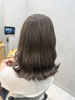 セミロング カラー 透明感カラー/パーマ 🌀アオノのヘアスタイル