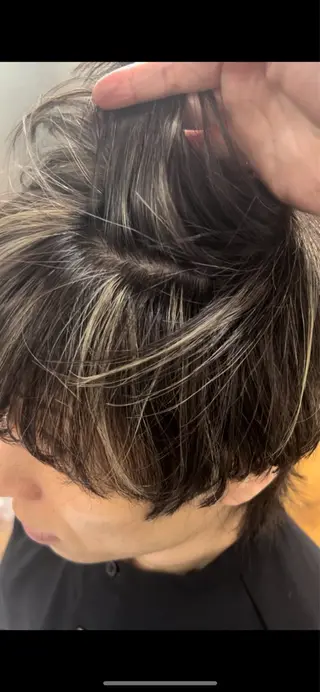 カラー 浦 加奈子のヘアスタイル