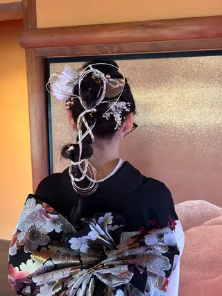 ヘアアレンジ 小顔矯正　まつ毛 Komaci篠田敦子のヘアスタイル