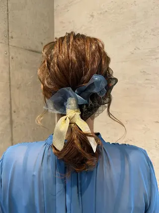 セミロング ヘアアレンジ はやしほのか| マンツーマン美容師のヘアスタイル