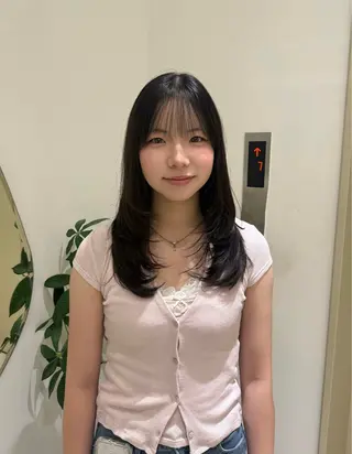 セミロング Zina天神🌻 Honokaのヘアスタイル