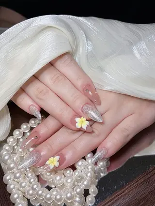 ネイル 🎀も ものネイルデザイン