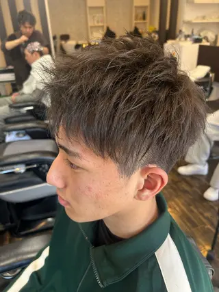 ショート メンズ RYOMA (リョーマ)のヘアスタイル