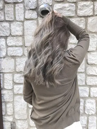 ロング カラー パーマ ヘアアレンジ メンズ キッズ ネイル マツエク・マツパ 髪質改善/透明感 OAK兵庫のヘアスタイル