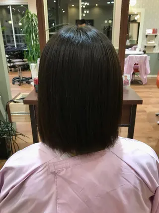 ミディアム 夜の縮毛矯正 服部 日出登のヘアスタイル