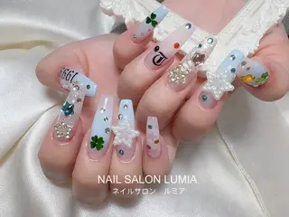 ネイル ネイルサロン ルミア Lumia 店長施術のネイルデザイン