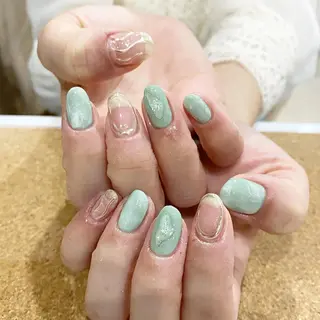 ネイル 板垣 綾乃のネイルデザイン