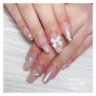 ミディアム ネイル 🐾enen style 🐾のネイルデザイン