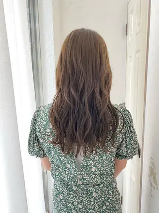ロング カラー 🍑もも 🍑のヘアスタイル