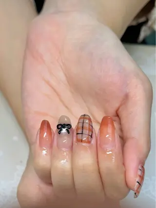 ネイル 新宿ネイルサロン ジェミディローサのネイルデザイン