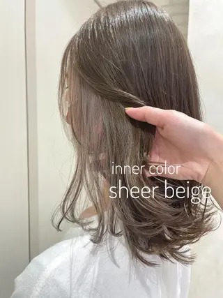 ミディアム カラー 大平 美沙のヘアスタイル
