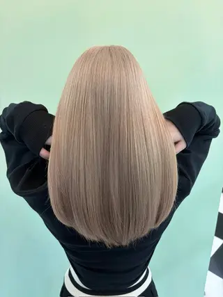 セミロング 海外デザイン好きな方 滝沢錬平のヘアスタイル