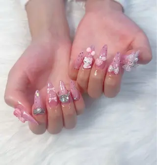 ネイル Hin Hana Nailのネイルデザイン