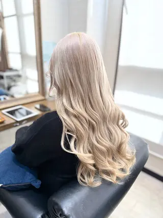 カラー ハイトーン✨髪質改善 ✨スパ得意✨ミヤタのヘアスタイル