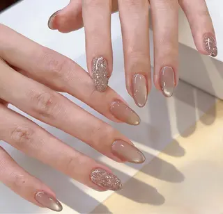ネイル Betty nail サロンのネイルデザイン