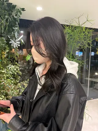 カラー 堀 愛希子のヘアスタイル