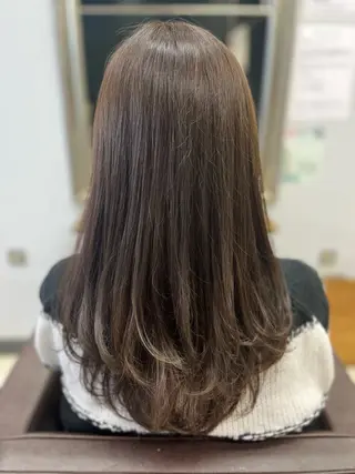 ロング カラー 産休の為お休みです! 小島凜のヘアスタイル