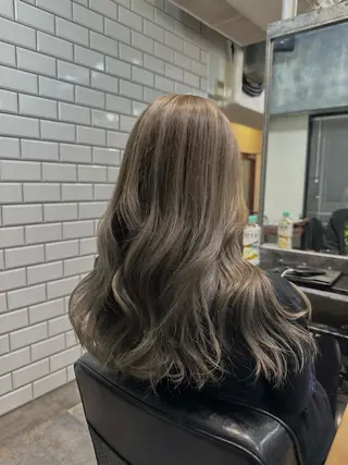 ロング カラー ⭐️エクステ指名 No.1⭐️高頭のヘアスタイル