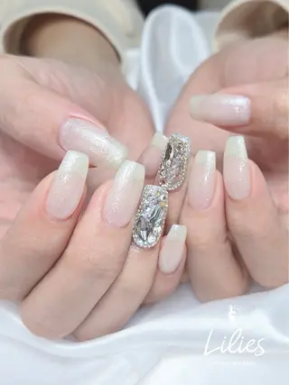 ネイル Nailsalon Liliesのネイルデザイン