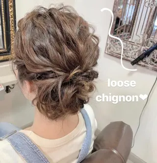 ミディアム カラー パーマ ヘアアレンジ ハイトーンカラー♡ yuのヘアスタイル
