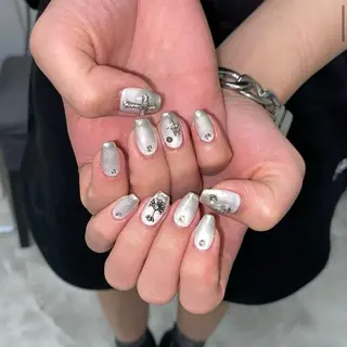 ネイル 𝐀𝐈 ✧*｡のマツエク・マツパデザイン