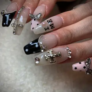 ネイル 💎ラピスラズリ💎 RIONAのネイルデザイン