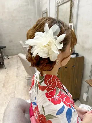 ロング ヘアアレンジ カット スパのヘアスタイル