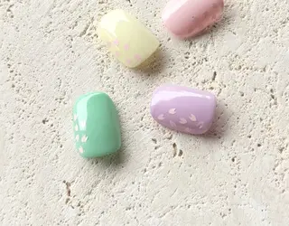 ネイル Atelier Leafのネイルデザイン