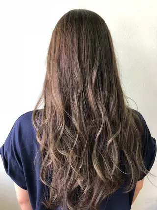ロング 最高級エクステ /羽エクステ白石宇由のヘアスタイル