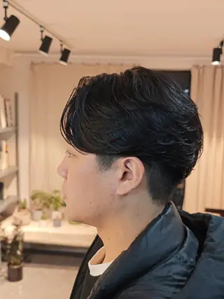 ミディアム パーマ メンズ 怪我の為1ヶ月程 お休みします🙇のヘアスタイル