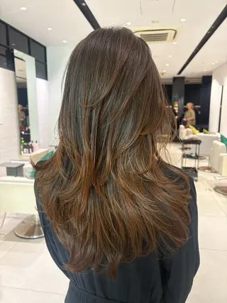 ロング 🍓レイヤーカット 大募集🍓佐々木のヘアスタイル