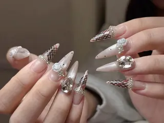 ロング Sakura Nail Salonのネイルデザイン
